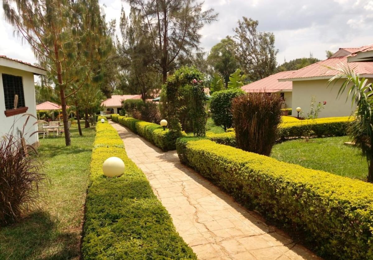 Jabali Country Lodge Kabondo Exterior photo